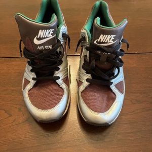 Nike Silver Air Stab Size 9.5
